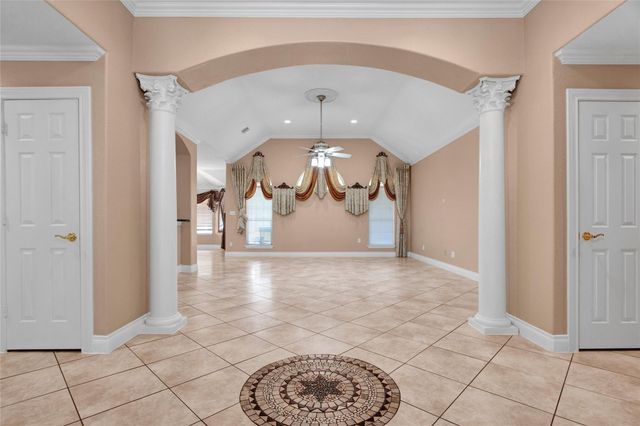 11207 Indian Trails Drive, Tomball, TX 77375