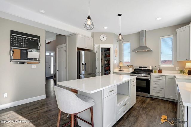 4102 S Preston Hills Drive, Wasilla, AK 99623