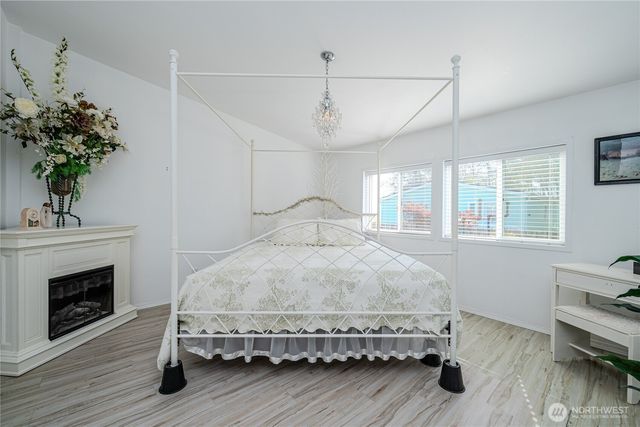 525 Duck Lake Drive NE, Ocean Shores, WA 98569