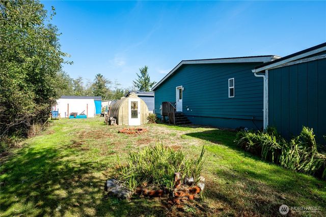 525 Duck Lake Drive NE, Ocean Shores, WA 98569