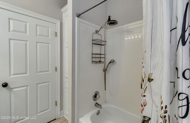 718 Highland Place, Brandon, MS 39047