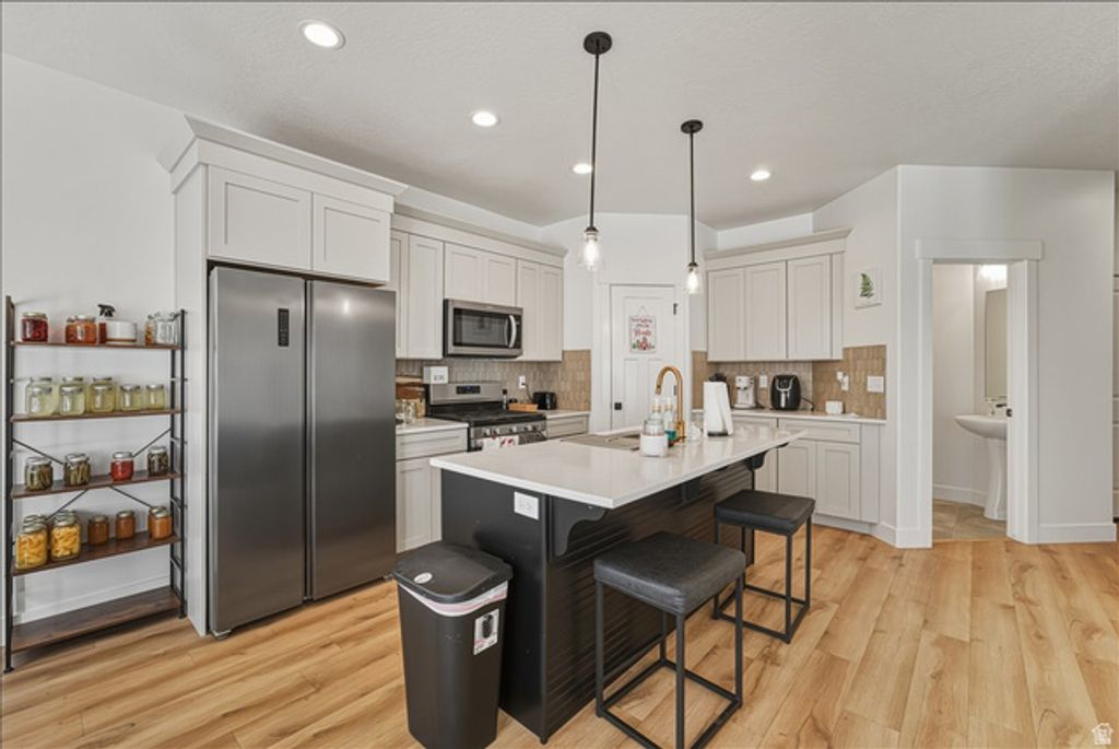 1752 N FESTIVE WAY, Saratoga Springs, UT 84045 — photo 2