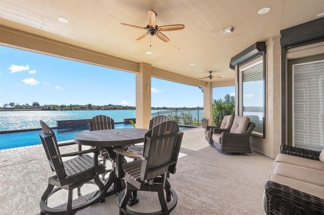 8901 Shiloh Street, Texas City, TX 77591