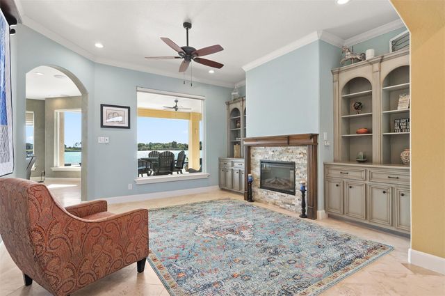 8901 Shiloh Street, Texas City, TX 77591