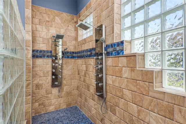 8901 Shiloh Street, Texas City, TX 77591