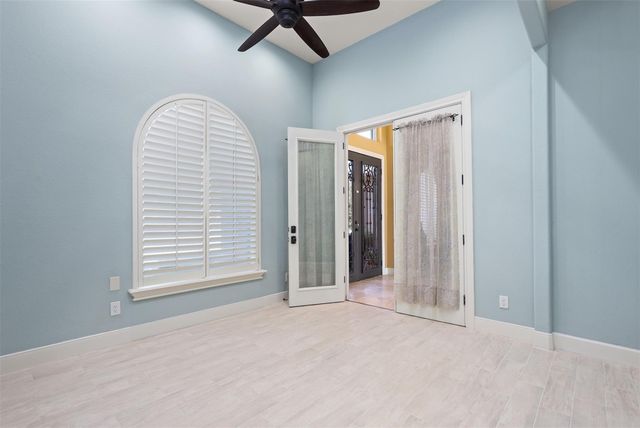 8901 Shiloh Street, Texas City, TX 77591