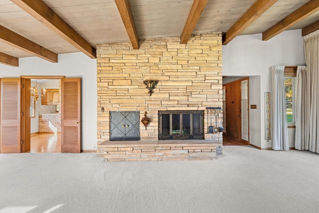 12555 Laurel LANE, Elm Grove, WI 53122