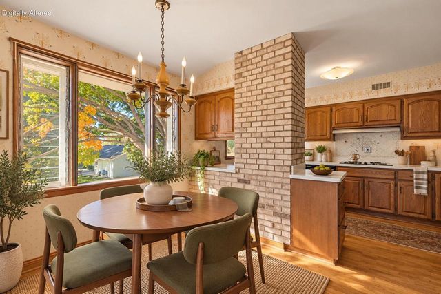 12555 Laurel LANE, Elm Grove, WI 53122
