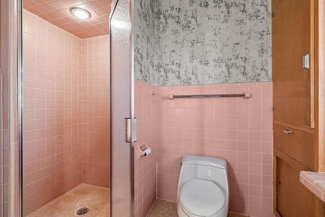12555 Laurel LANE, Elm Grove, WI 53122
