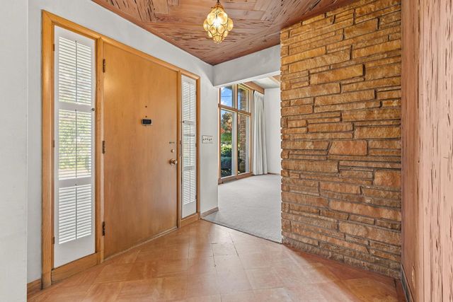 12555 Laurel LANE, Elm Grove, WI 53122
