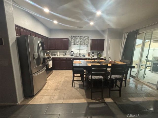 1884 Glow Pointe, San Jacinto, CA 92582