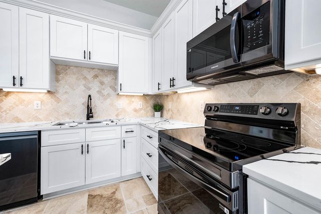 14120 Fm1236 Rd, Needville, TX 77461