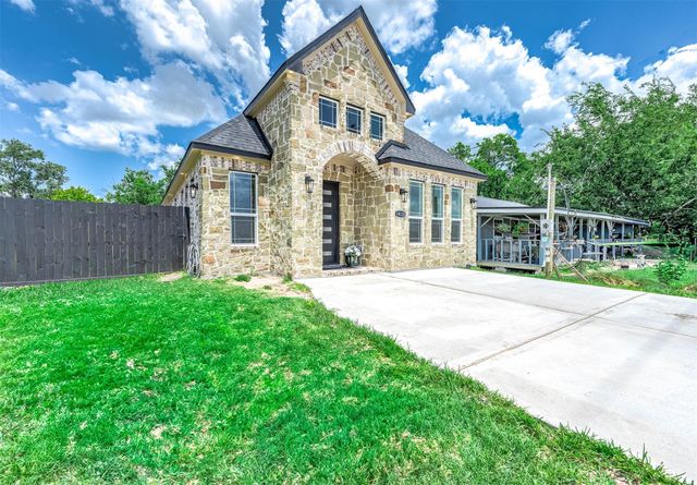 14120 Fm1236 Rd, Needville, TX 77461