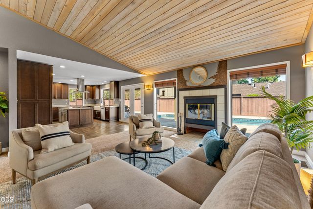 1615 NW Olmar Drive, Grants Pass, OR 97526