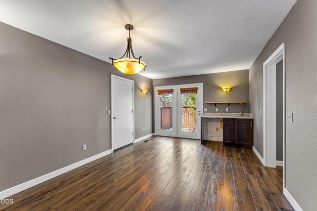 1615 NW Olmar Drive, Grants Pass, OR 97526