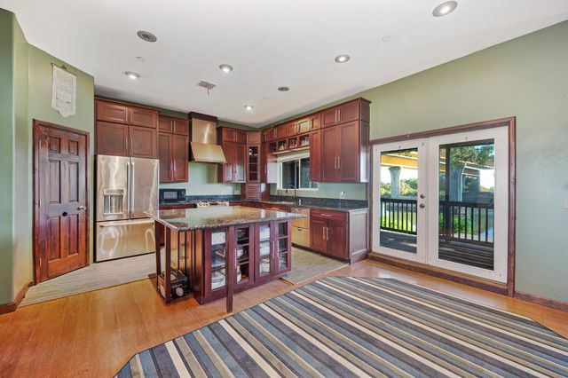 2181 Garden Hwy, Sacramento, CA 95833
