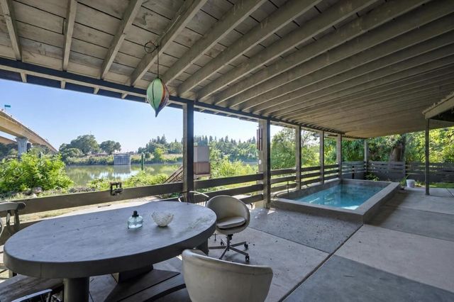 2181 Garden Hwy, Sacramento, CA 95833