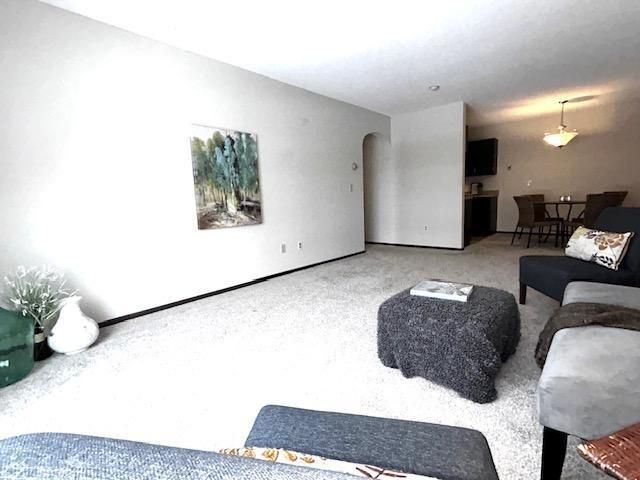 7350 York Avenue S 203, Edina, MN 55435