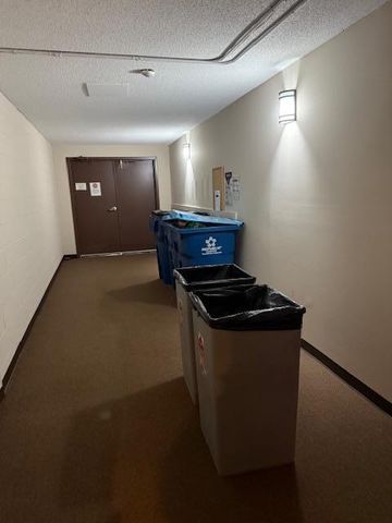 7350 York Avenue S 203, Edina, MN 55435