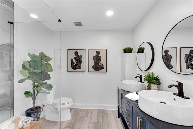 706 Ketchem Drive, Marietta, GA 30066