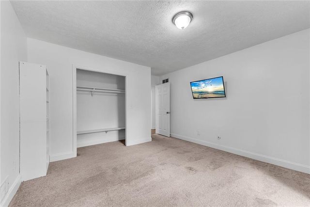 706 Ketchem Drive, Marietta, GA 30066