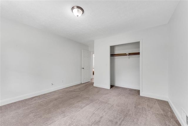706 Ketchem Drive, Marietta, GA 30066