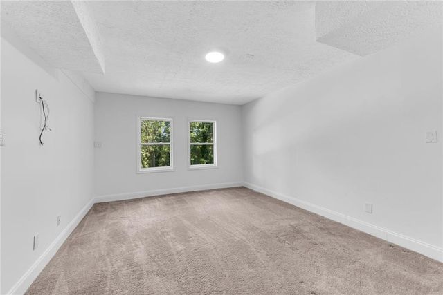 706 Ketchem Drive, Marietta, GA 30066