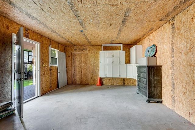 706 Ketchem Drive, Marietta, GA 30066
