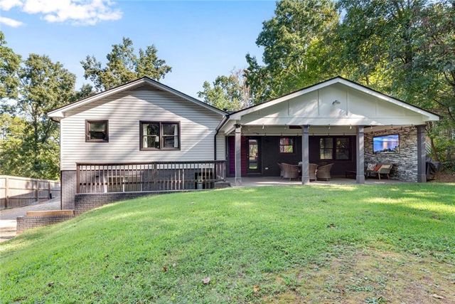706 Ketchem Drive, Marietta, GA 30066