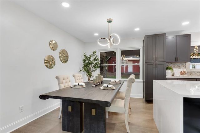706 Ketchem Drive, Marietta, GA 30066