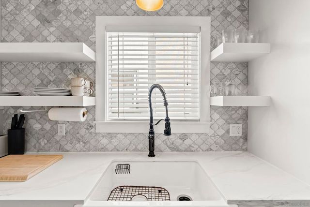 4730 Oregon St, San Diego, CA 92116