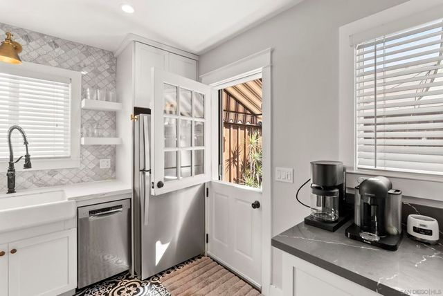 4730 Oregon St, San Diego, CA 92116