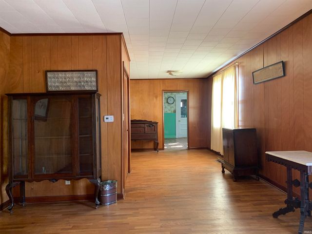 1208 N Jefferson Street, Hartford City, IN 47348