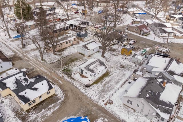 42 EMS B63 Lane, Warsaw, IN 46582