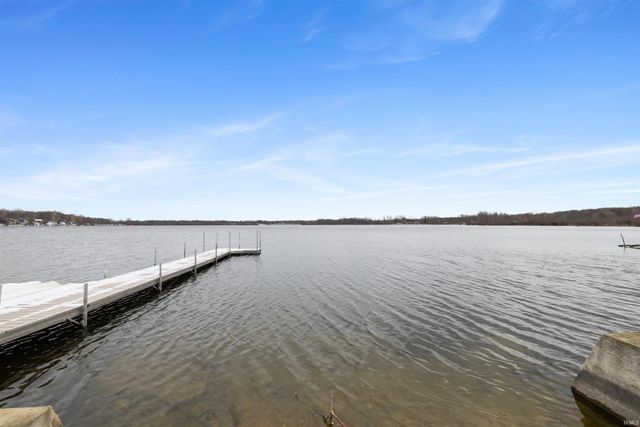 42 EMS B63 Lane, Warsaw, IN 46582