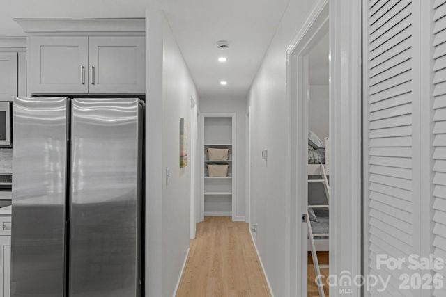 409 Robinson Avenue, Matthews, NC 28104