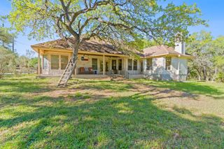 10221 David Moore DR 1 & 2, Austin, TX 78748