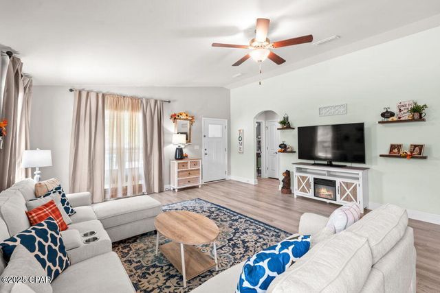 11434 Palm Breeze Street, Panama City, FL 32404