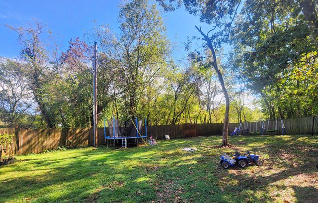 114 Hayes Street, Bakersfield, MO 65609