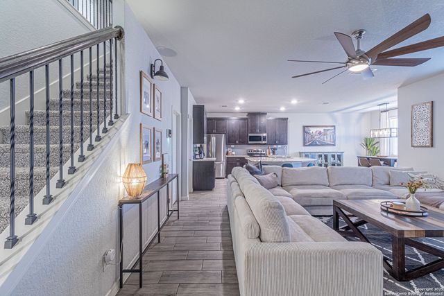 205 Pudu Trl, Cibolo, TX 78108