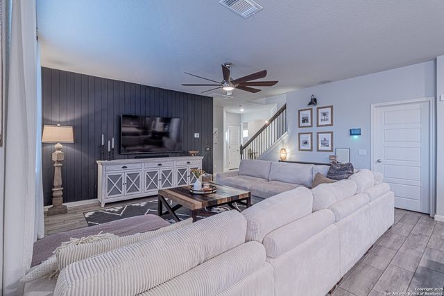 205 Pudu Trl, Cibolo, TX 78108