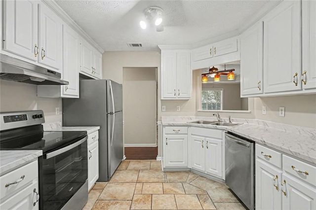 1496 Arnold Drive, Lawrenceville, GA 30043