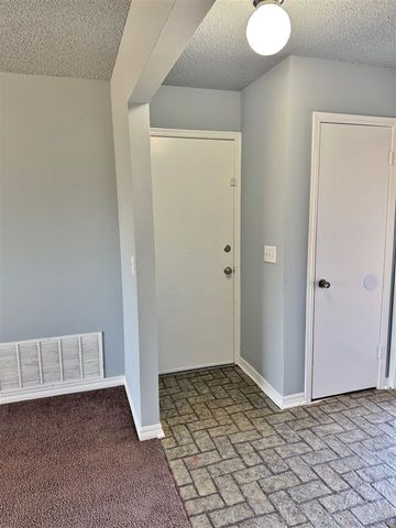 5106 NW Cherry Ave, Lawton, OK 73505