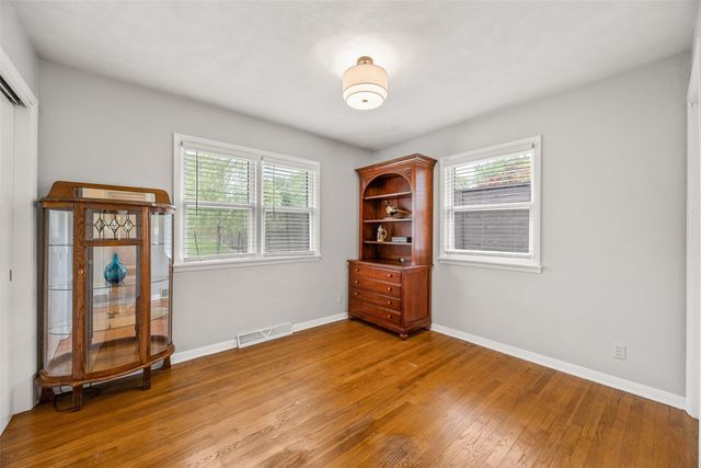 2765 23rd Avenue, Marion, IA 52302