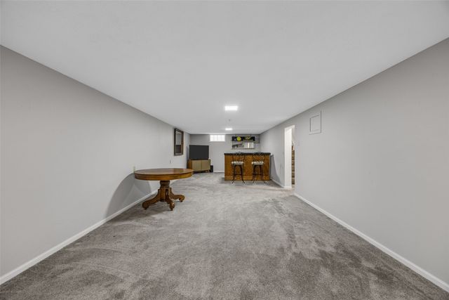 2765 23rd Avenue, Marion, IA 52302