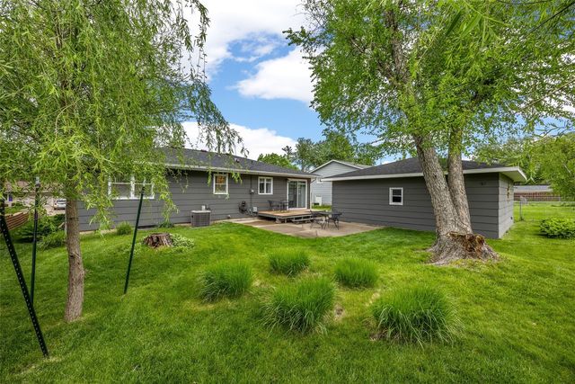 2765 23rd Avenue, Marion, IA 52302