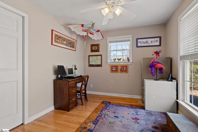 132 Englewood Drive, Inman, SC 29349