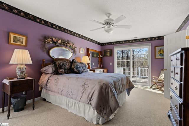 132 Englewood Drive, Inman, SC 29349