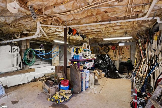 132 Englewood Drive, Inman, SC 29349