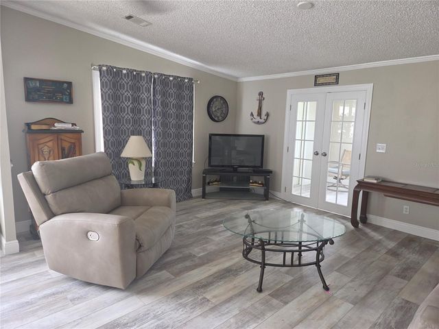 332 VICTORIA DRIVE, Haines City, FL 33844